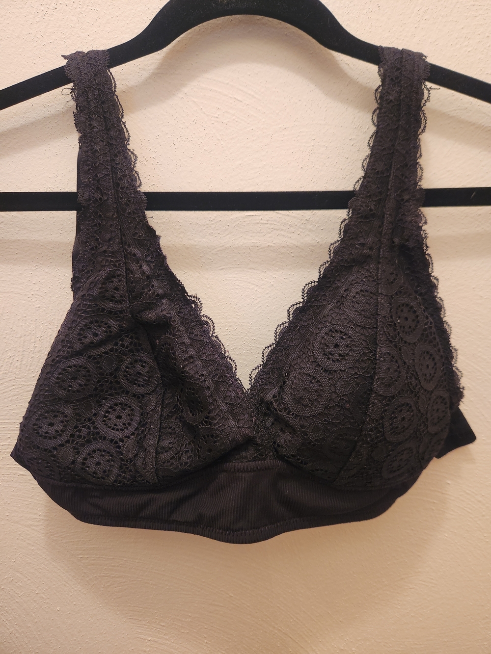 SO Lace Bralette Bundle in Hot Pink & Black Size M - Picture 6 of 9